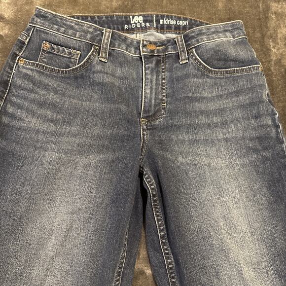 Lee Riders Women's Mid Rise Capri Stretch Denim Blue Dark Wash Size 28 - Picture 7 of 16